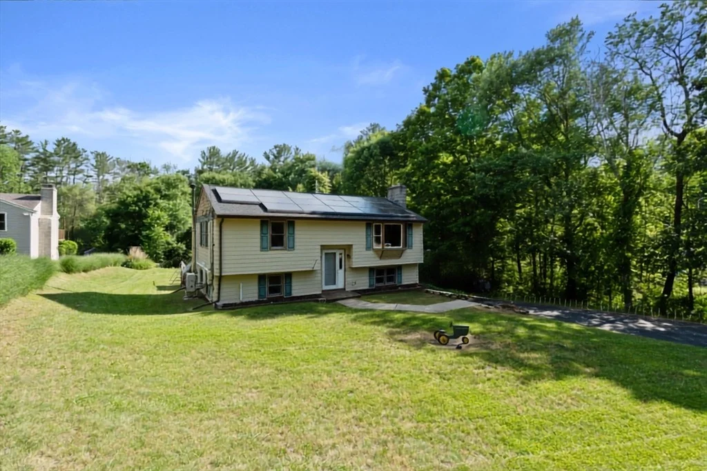 Photo of 198 Lower Gore Rd