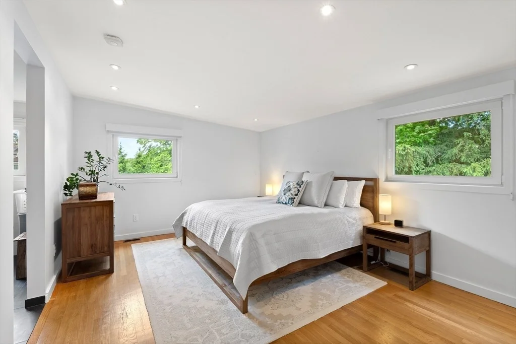 Photo of 285 Brush Hill Rd