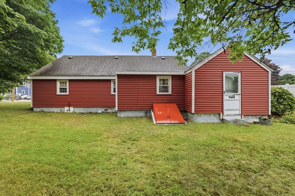 Photo of 68 Chestnut St.