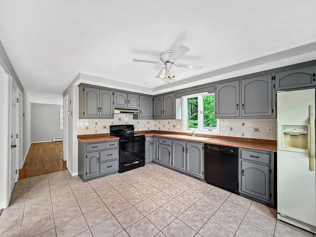 Photo of 21 Burnside Ln