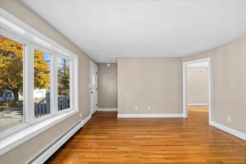 Photo of 7 Neptune Dr