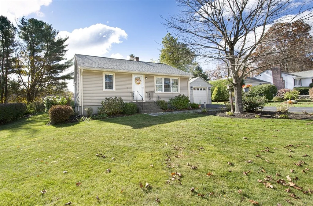 Photo of 9 Orchard Dr