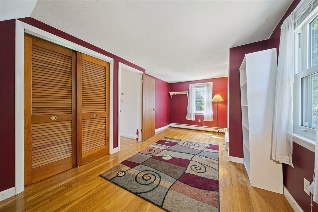 Photo of 10 Curtis Cir