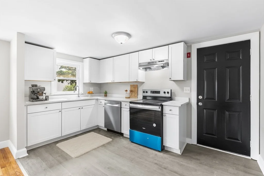 Photo of 4 Sylvia Ave