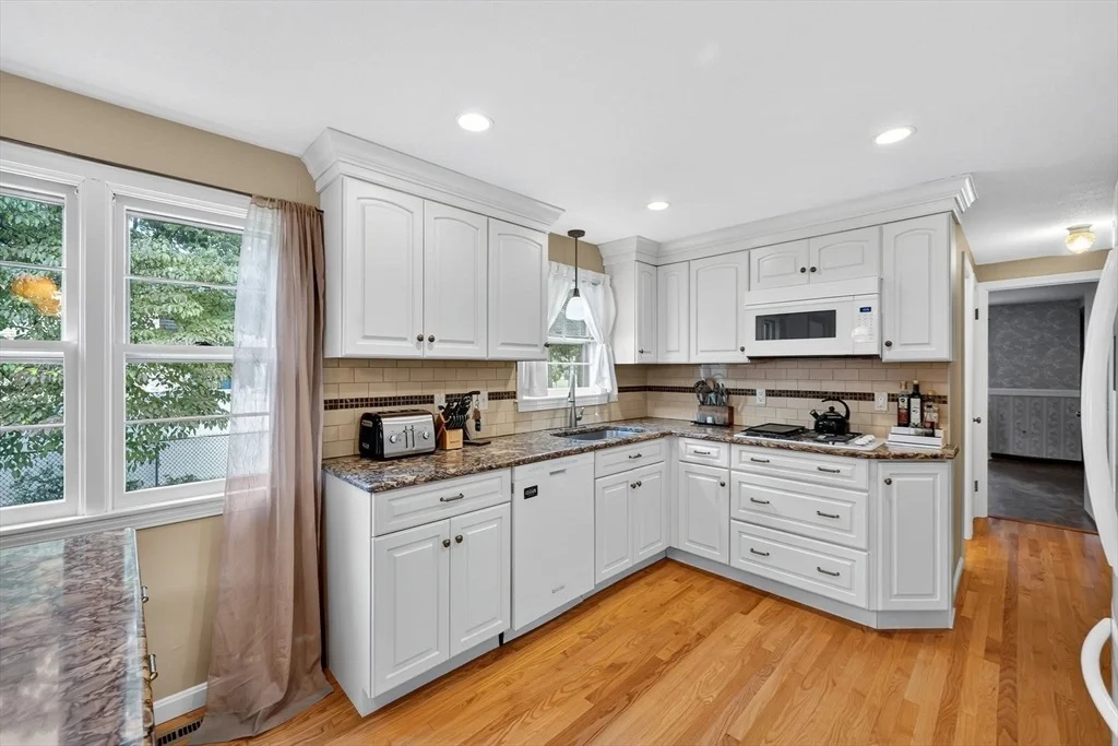 Photo of 95 Albemarle Rd