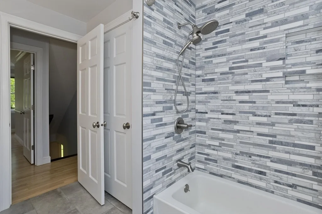Photo of 47 Avis Circle