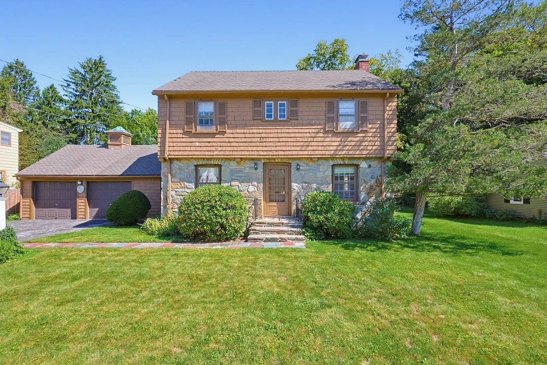 Photo of 24 Stark Rd