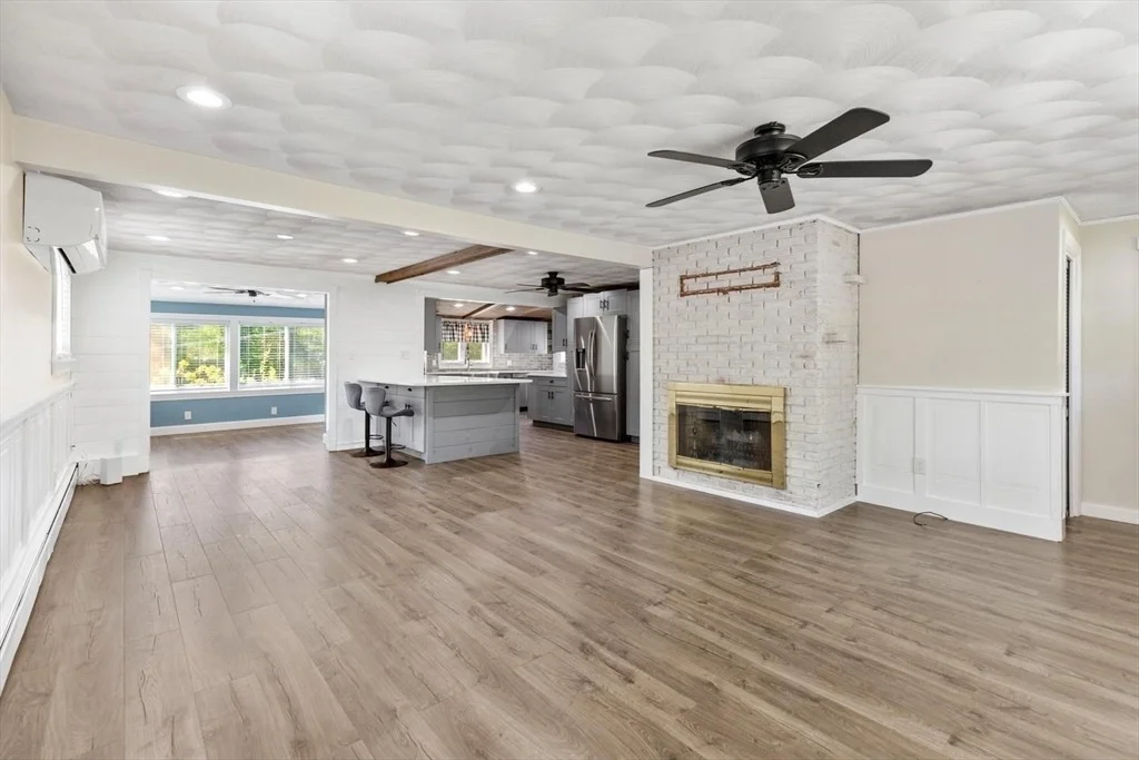 Photo of 53 Longhill Rd