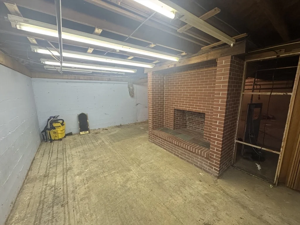 Photo of 42 Benjamin Rd