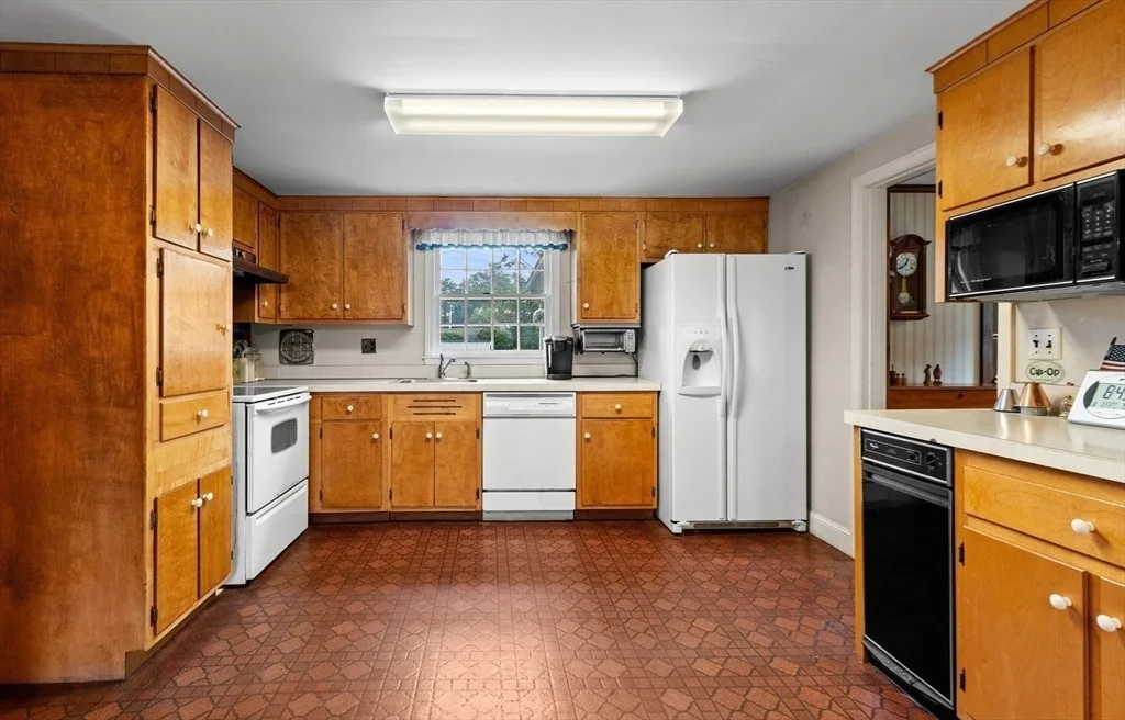 Photo of 15 Arrowhead  Road
