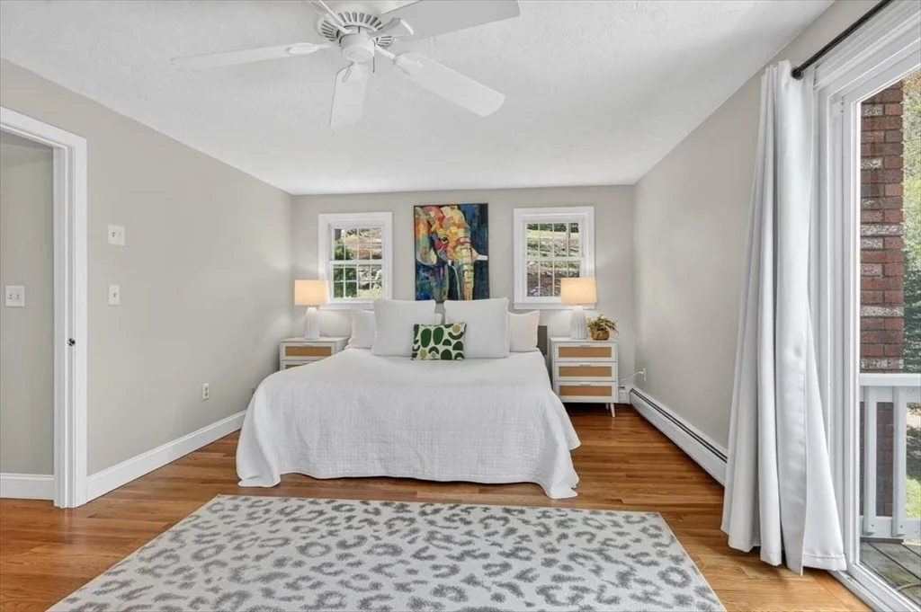 Photo of 60 Oakleaf Dr