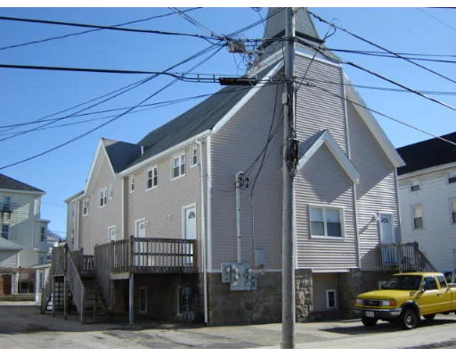 Photo of Unit 2 at 88 Harrison St