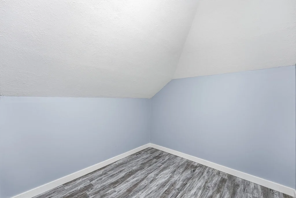 Photo of 60 Barrison St