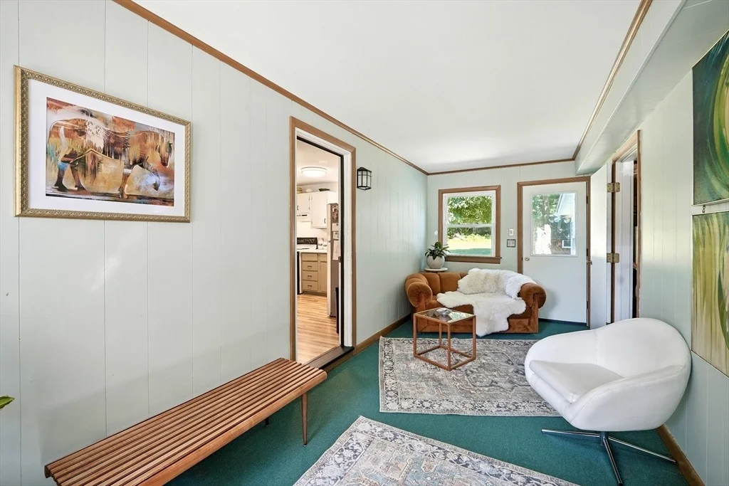 Photo of 1007 Westhampton Rd