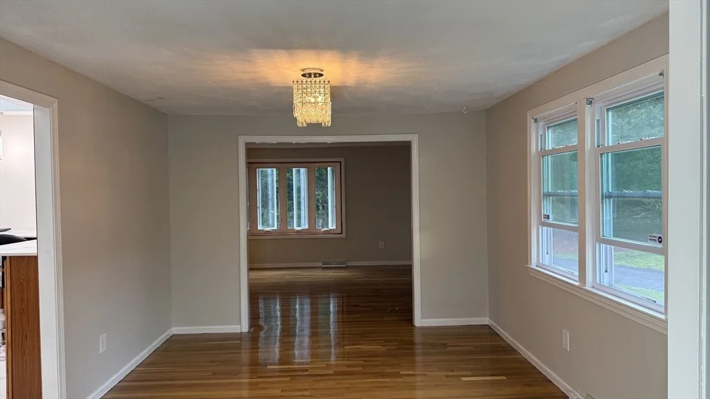 Photo of 48 Badger Rd