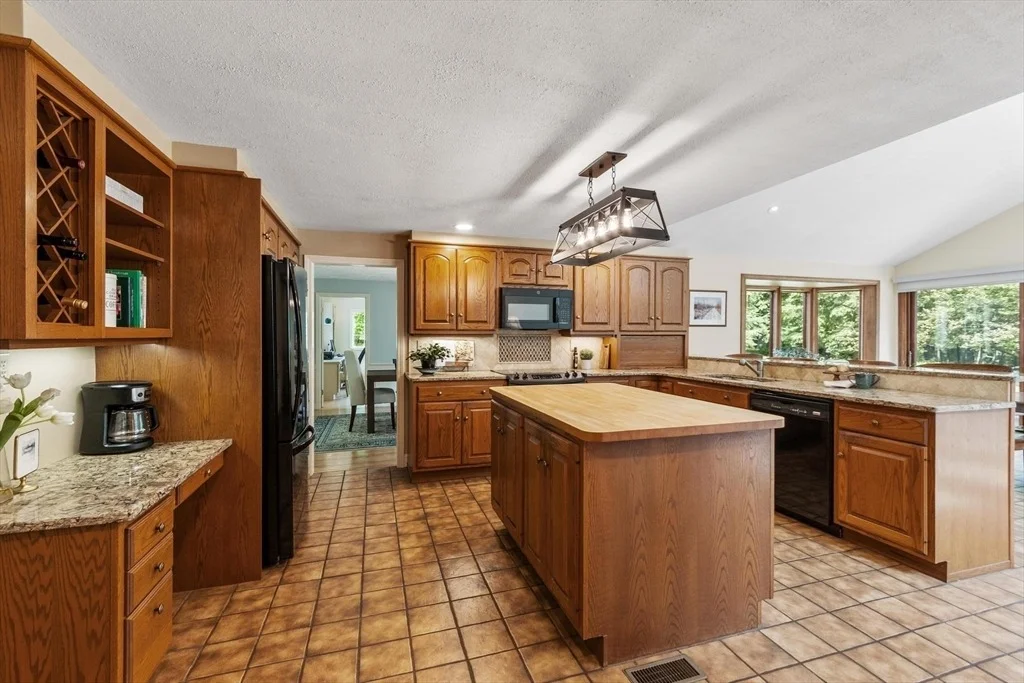 Photo of 105 Slough