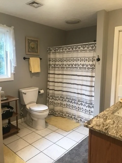 Photo of 42 Colonial Rd