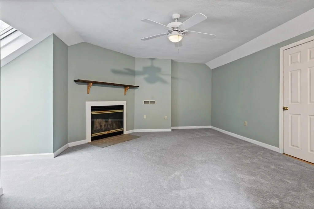 Photo of Unit 1 at 16 Deer Path