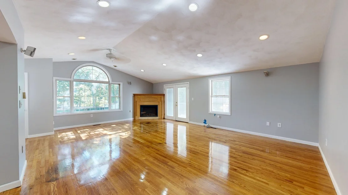 Photo of 19 Fieldcrest Ter