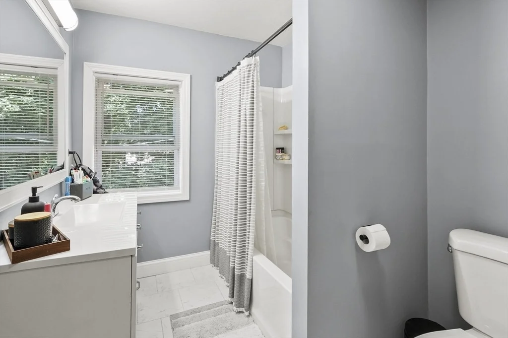 Photo of 29 Bennett Lane