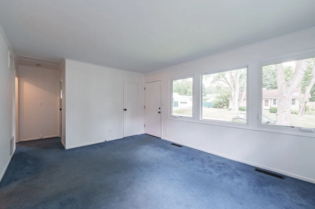 Photo of 24 Higgins St