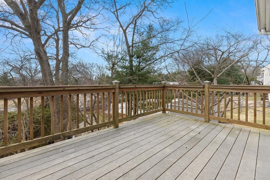 Photo of 44 Sylvanus Wood Ln