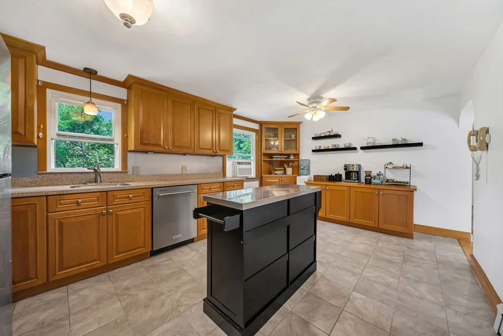 Photo of 5 Walters Ave