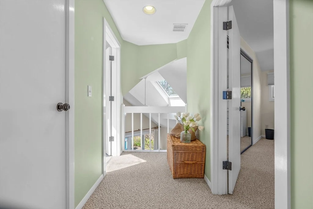 Photo of Unit F at 39 Mashie Cir