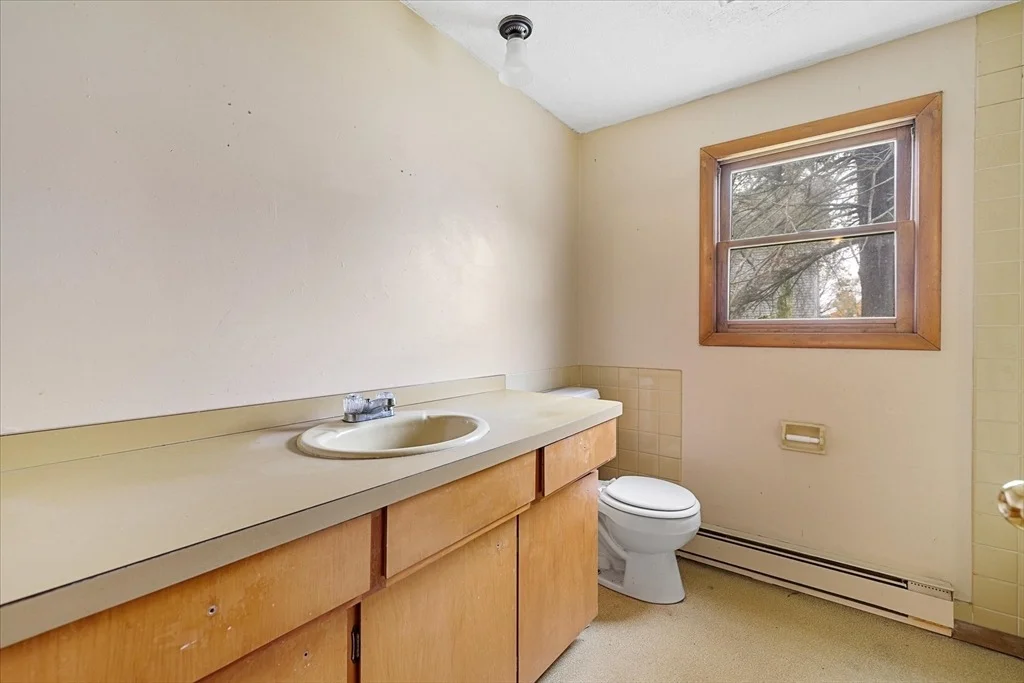 Photo of 2 Dustin St