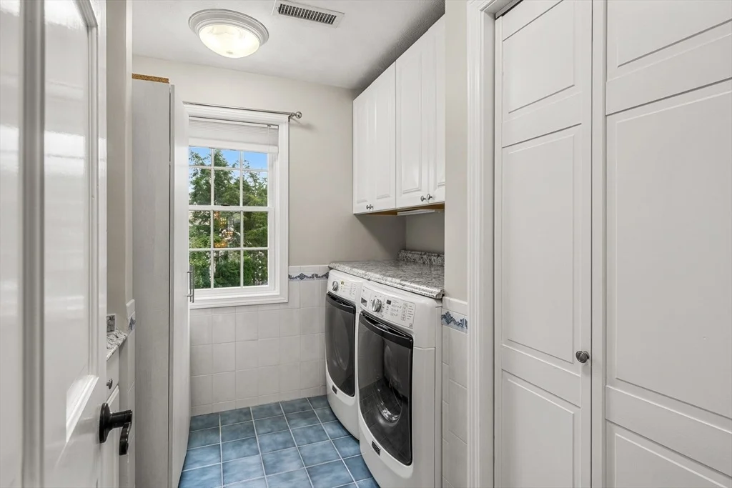 Photo of 9 Anna Dr.
