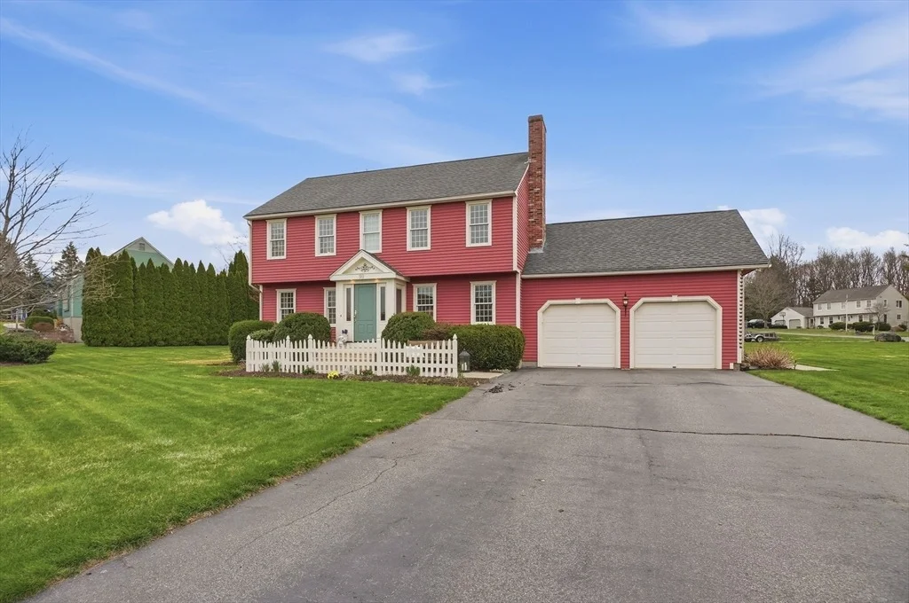 Photo of 99 Highland View Drive