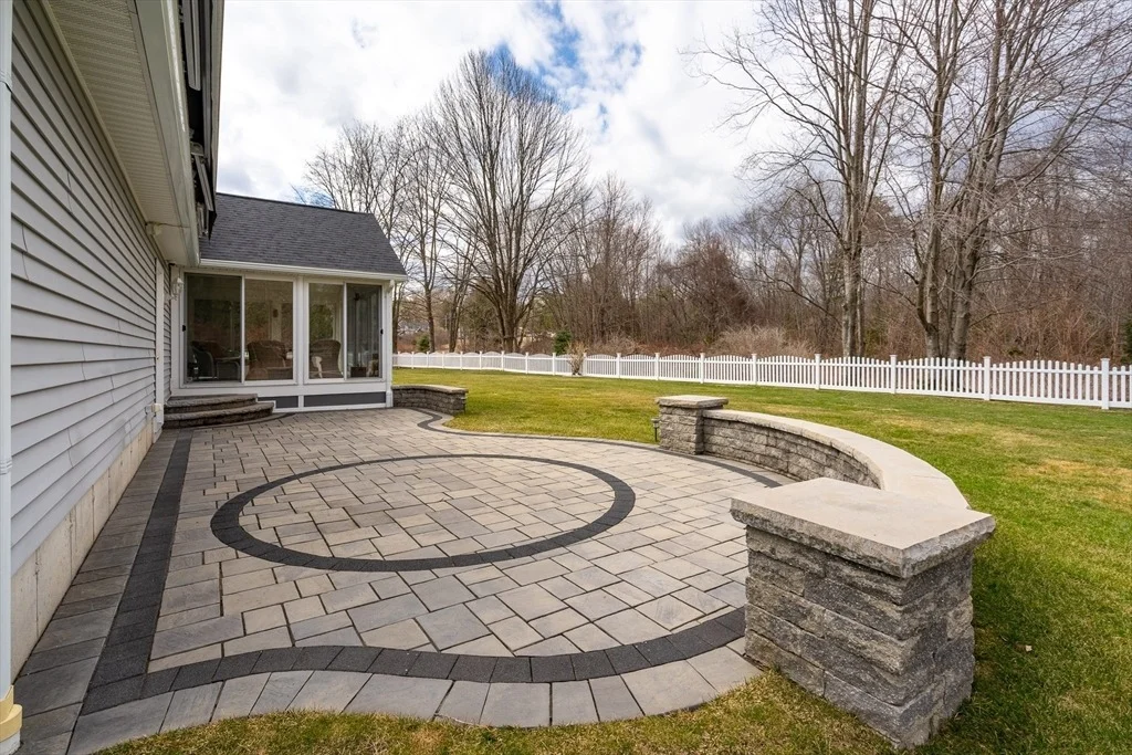 Photo of 15 Holly Circle