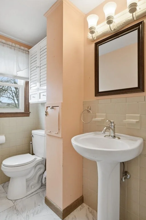 Photo of 244 Lower Westfield Rd