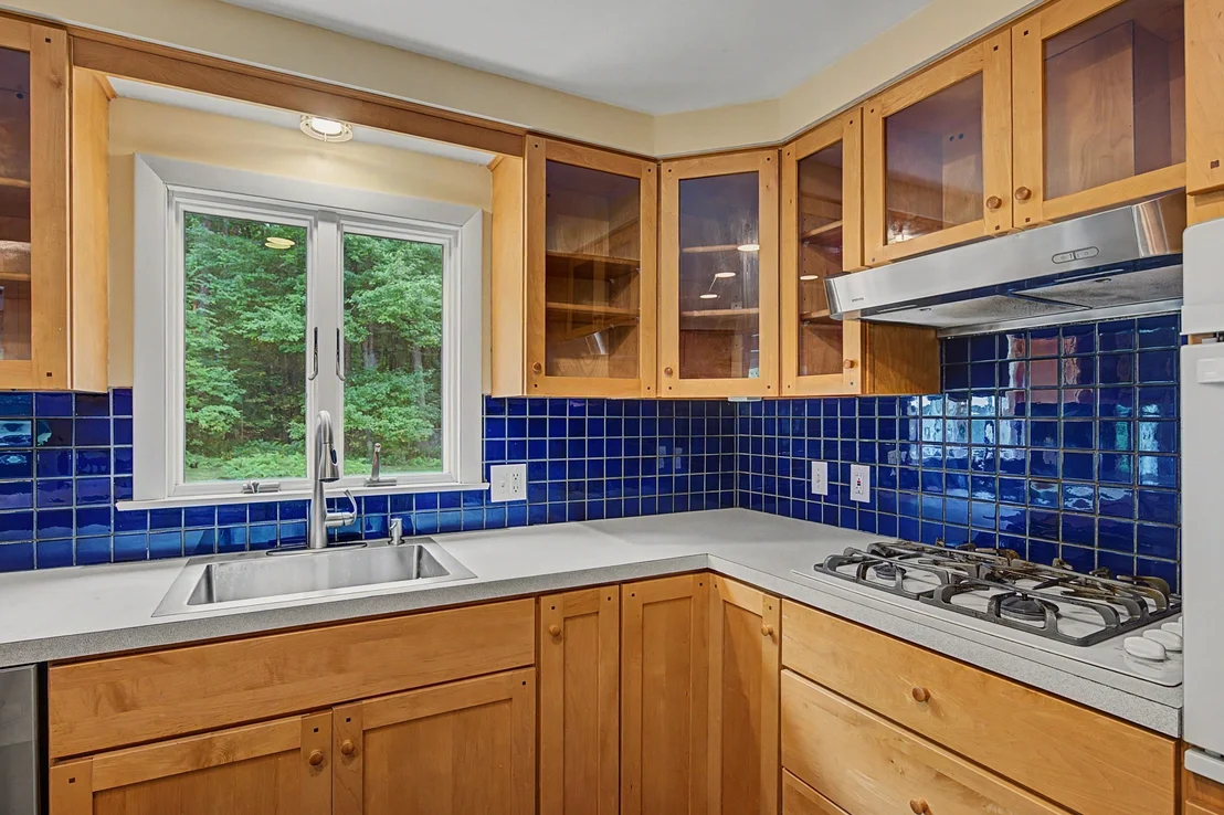 Photo of 50 Deepwoods Dr.
