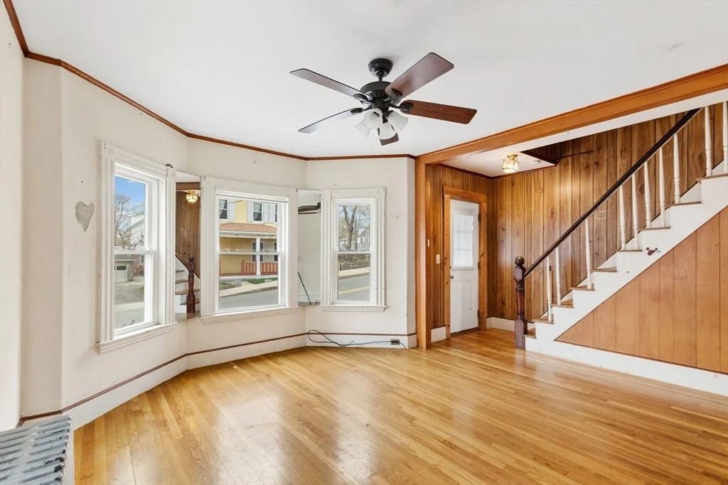 Photo of 105 Centennial Ave