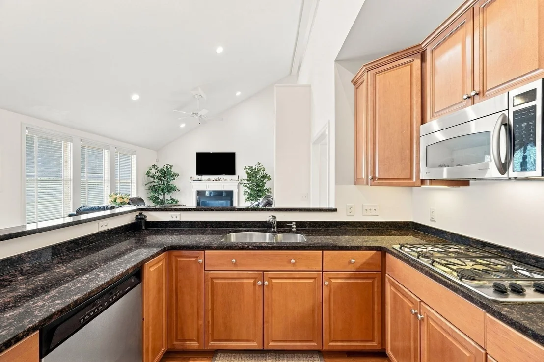 Photo of Unit 25 at 2 Pimpernel Cir