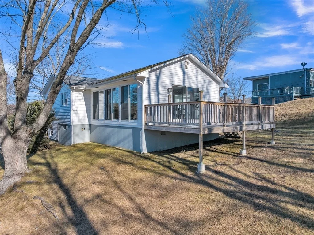Photo of 132 Winifred Ave
