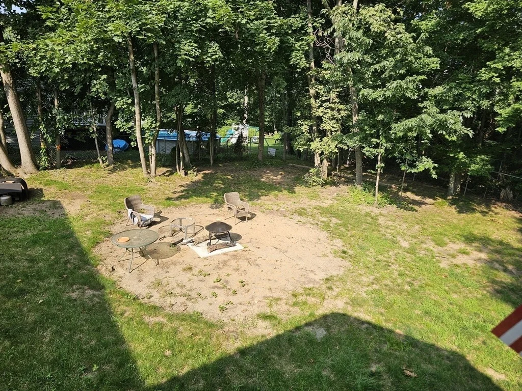 Photo of 4 Sycamore Dr
