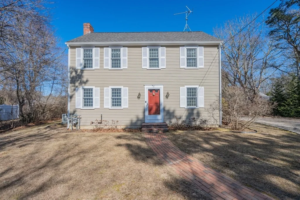 Photo of 4 Ralyn Rd