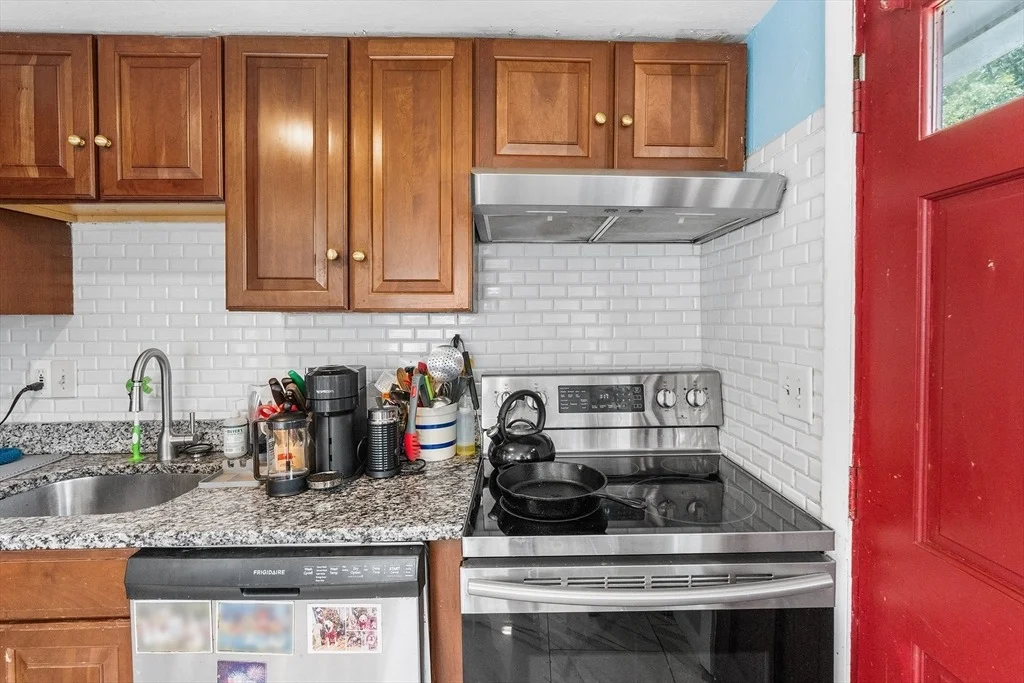 Photo of 46 Stonehill Rd