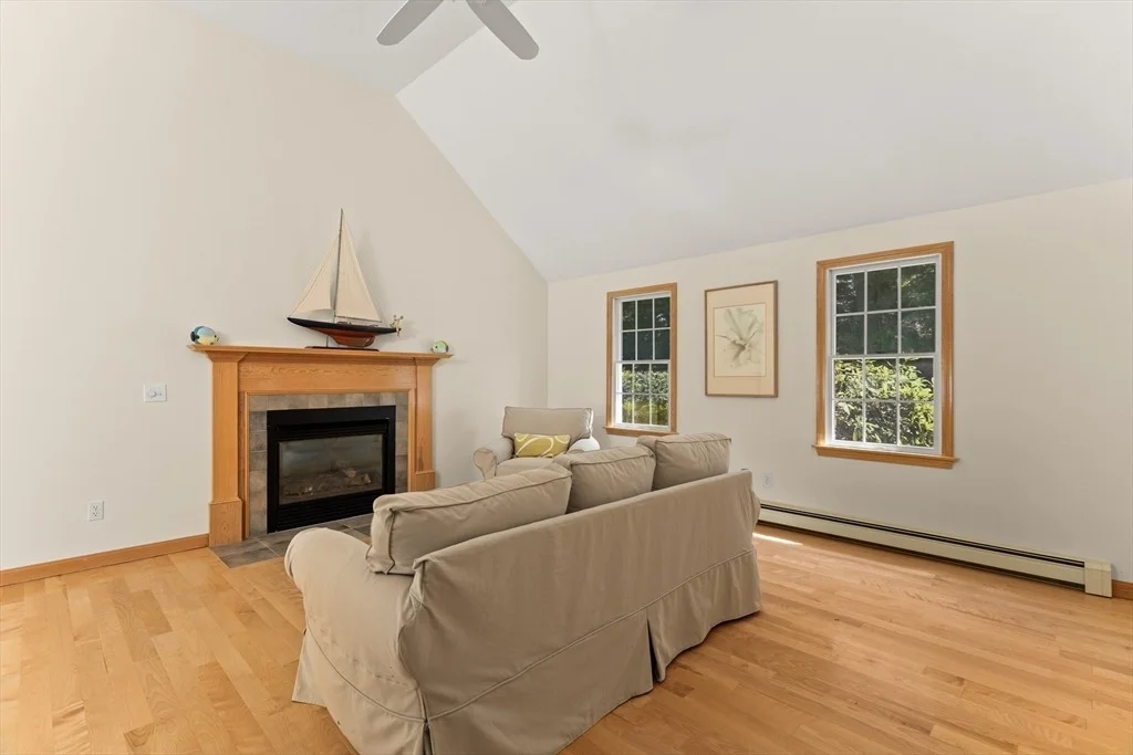 Photo of 137 Wianno Circle