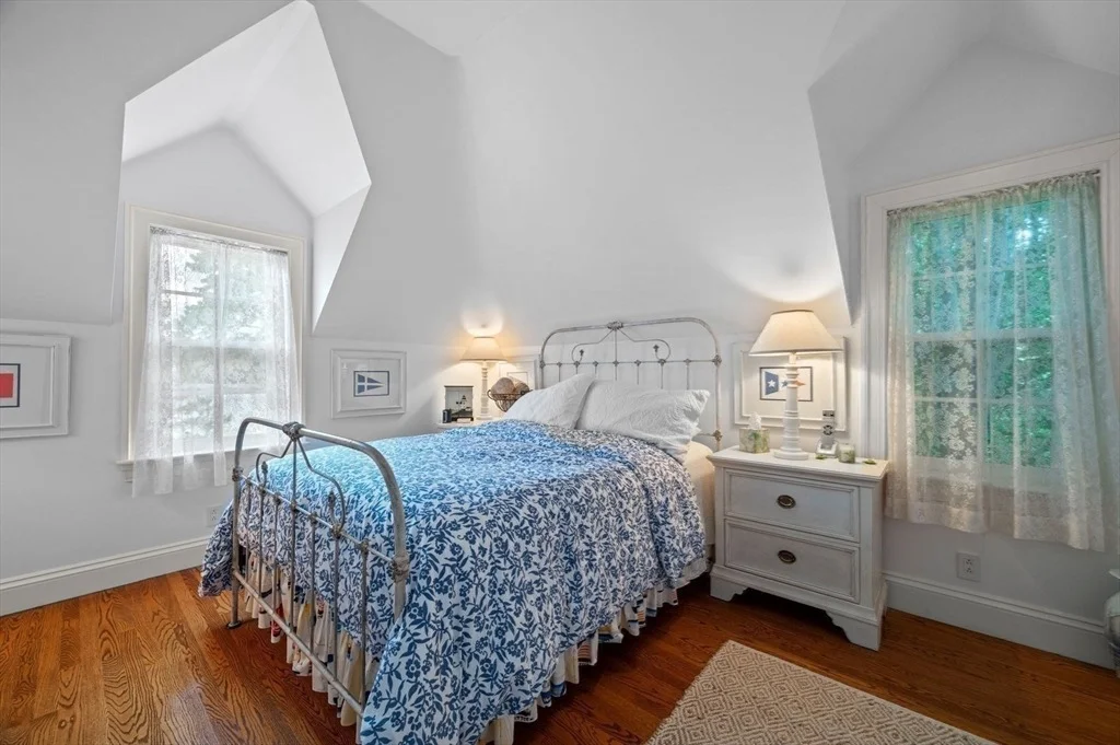 Photo of 17 Crowninshield Road