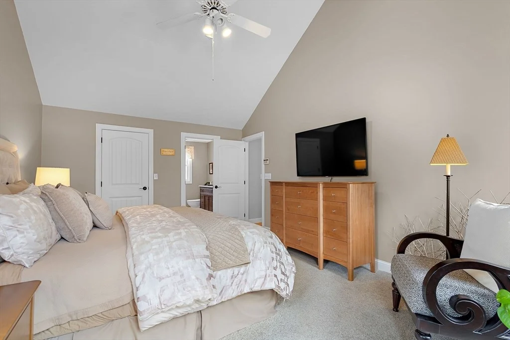 Photo of 16 Christopher Dr