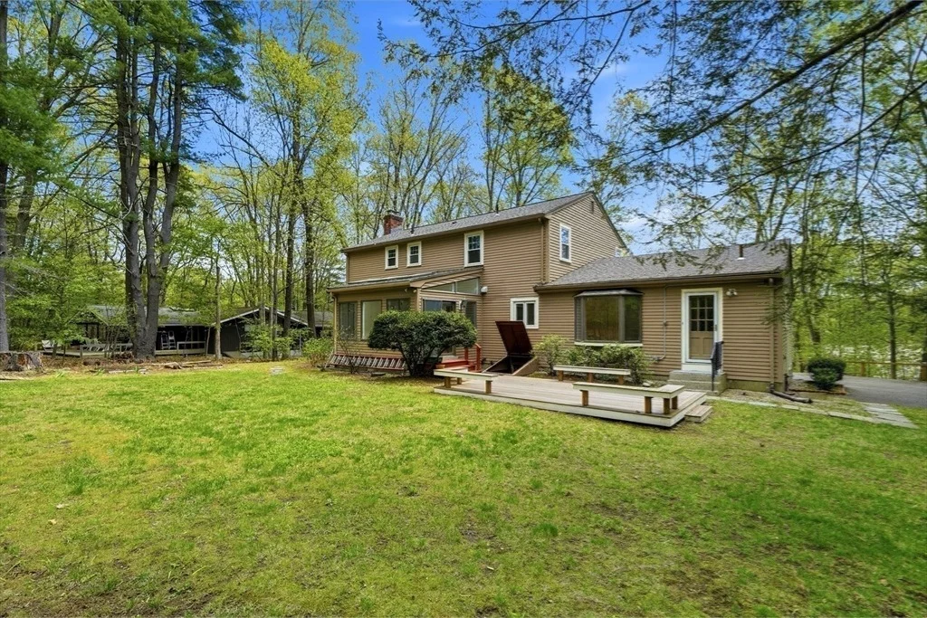 Photo of 29 Dewey Rd