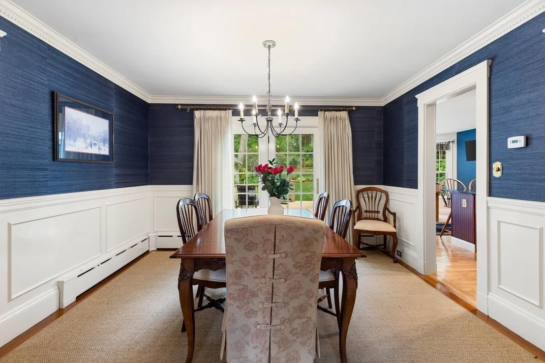 Photo of 216 Bellevue Rd