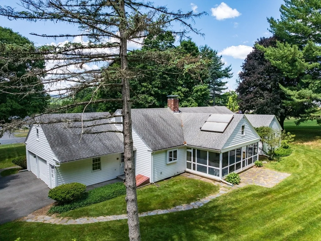Photo of 1196 Florence Rd