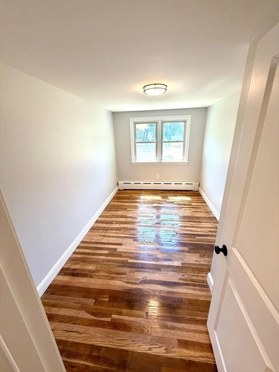 Photo of 64 King St