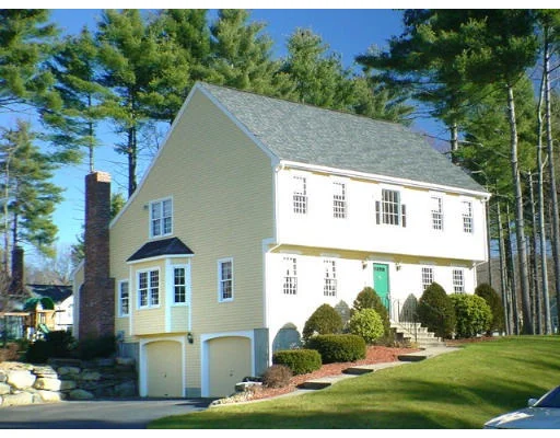 Photo of 33 Blanchard Rd