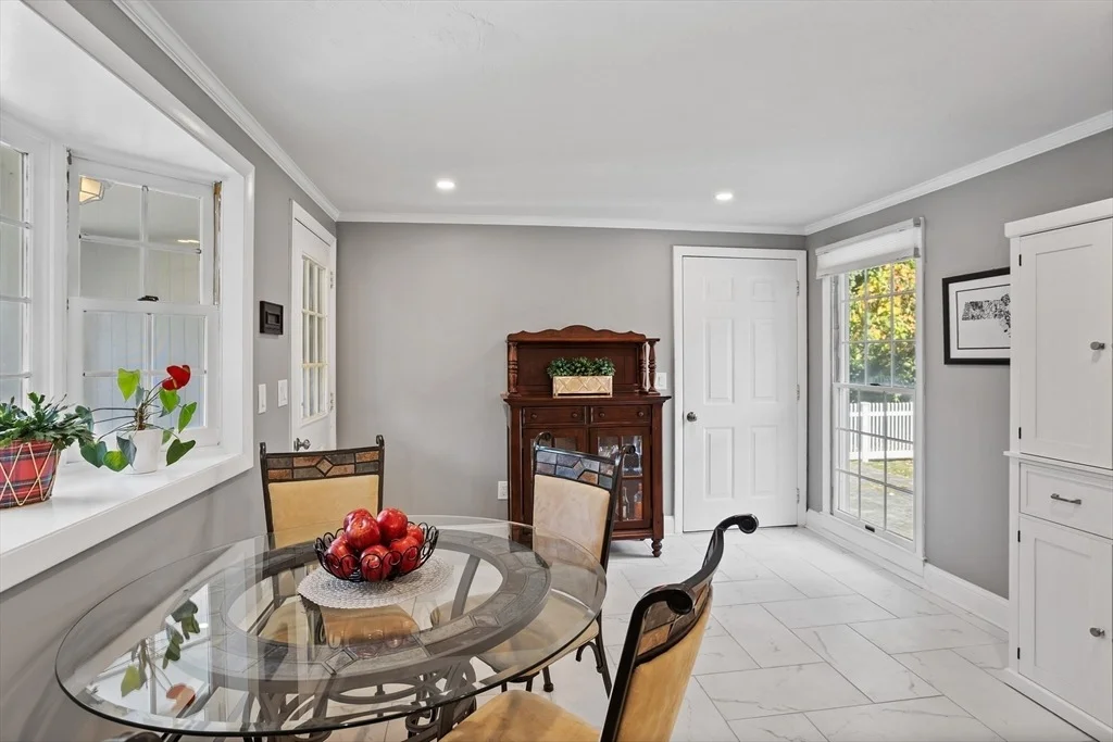 Photo of 6 Belmont Dr