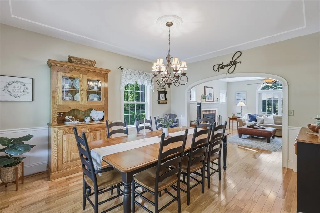 Photo of 2 Bayberry Ln
